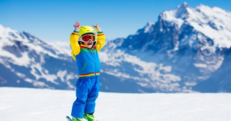 Czy warto zapisać dziecko do szkółki narciarskiej lub snowboardowej w Austrii